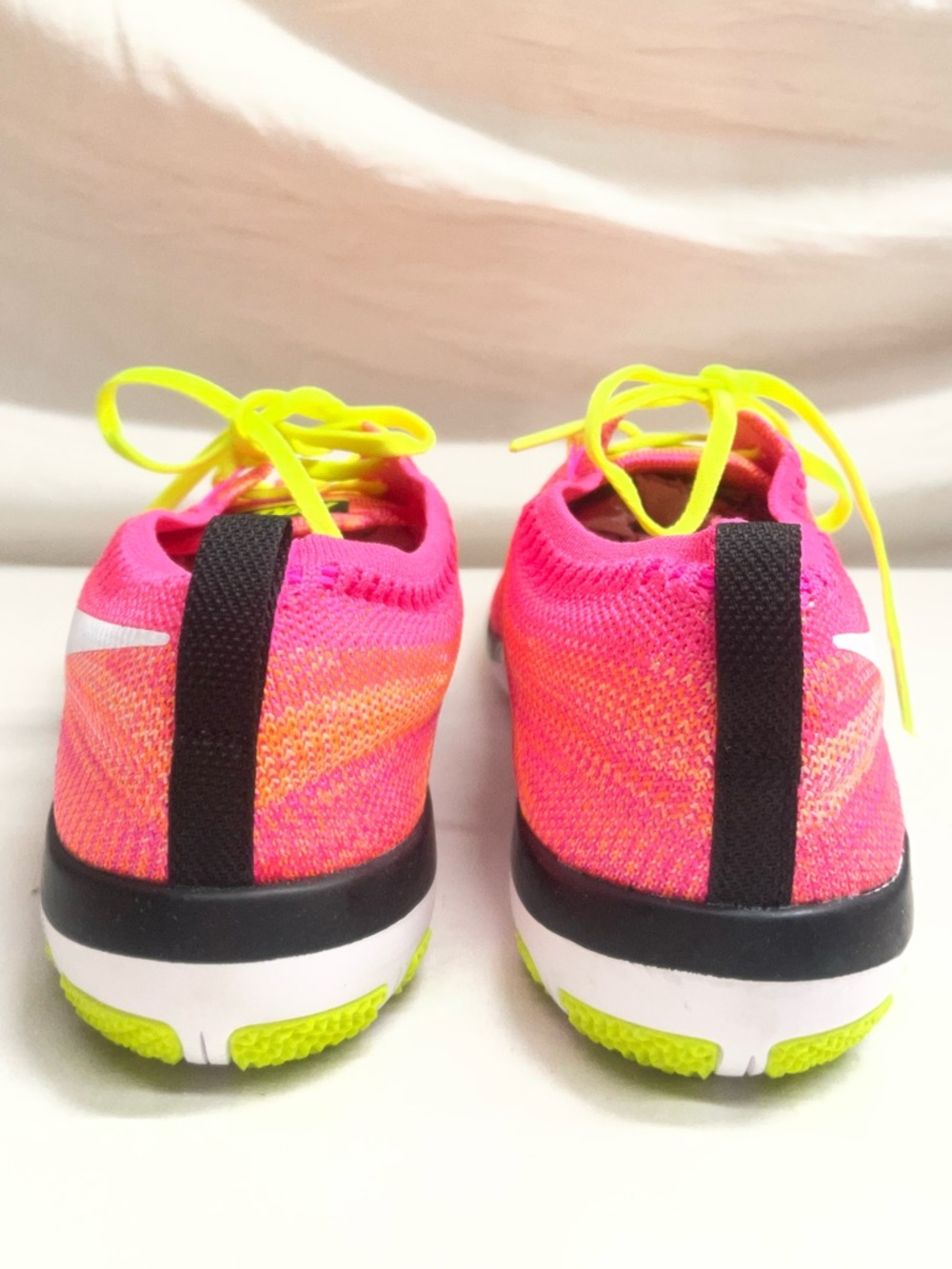 Nike Free TR Focus Flyknit Sneakers Size 7 NEW w/out Box! - Picture 8 of 12